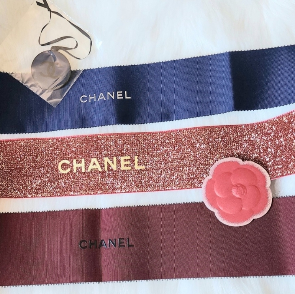 Chanel holiday ribbon
